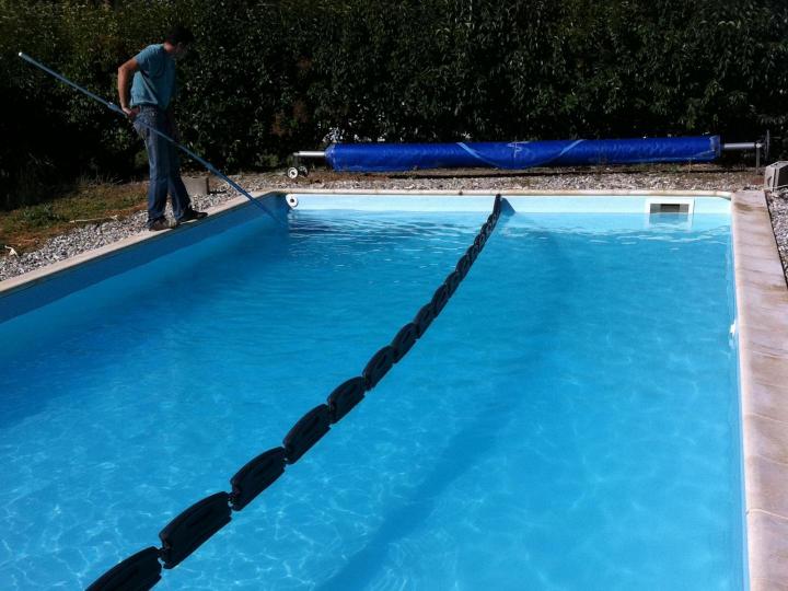 Valorisez votre piscine à Montélimar en procédant à son entretien.